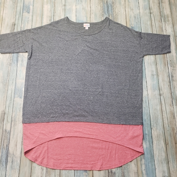 LuLaRoe Tops - LulaRoe Top!